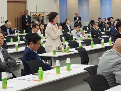 自見議員.JPG